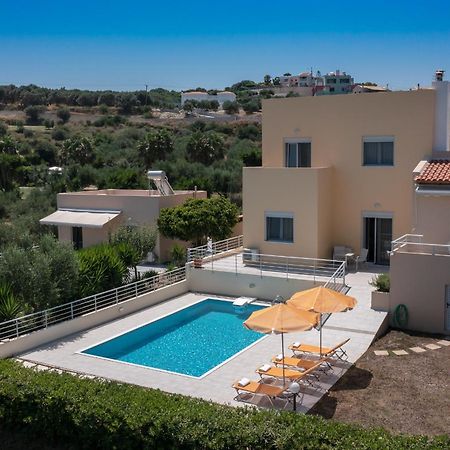 Yanni'S Villas Adelianos Kampos Buitenkant foto