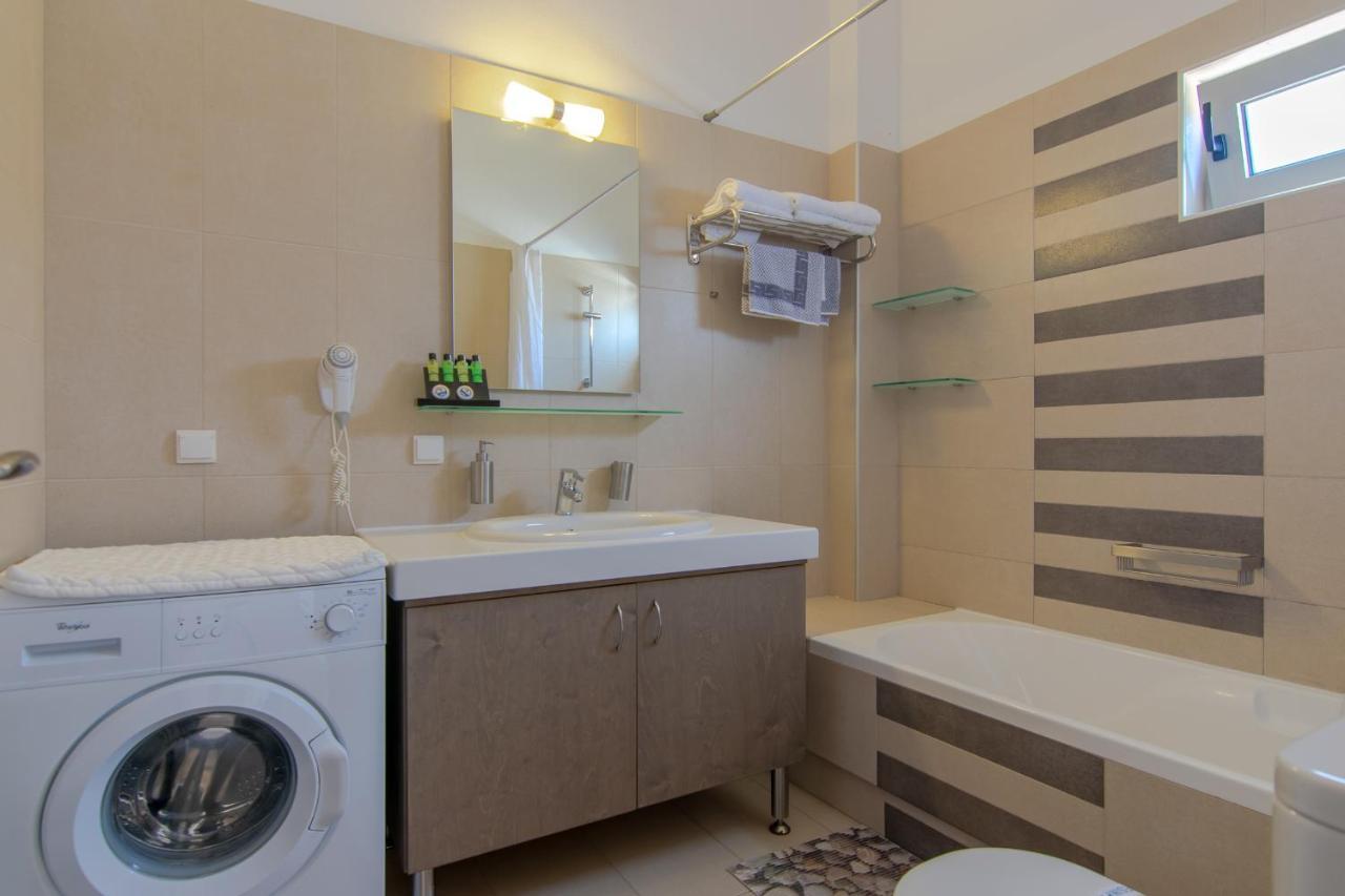 Yanni'S Villas Adelianos Kampos Buitenkant foto