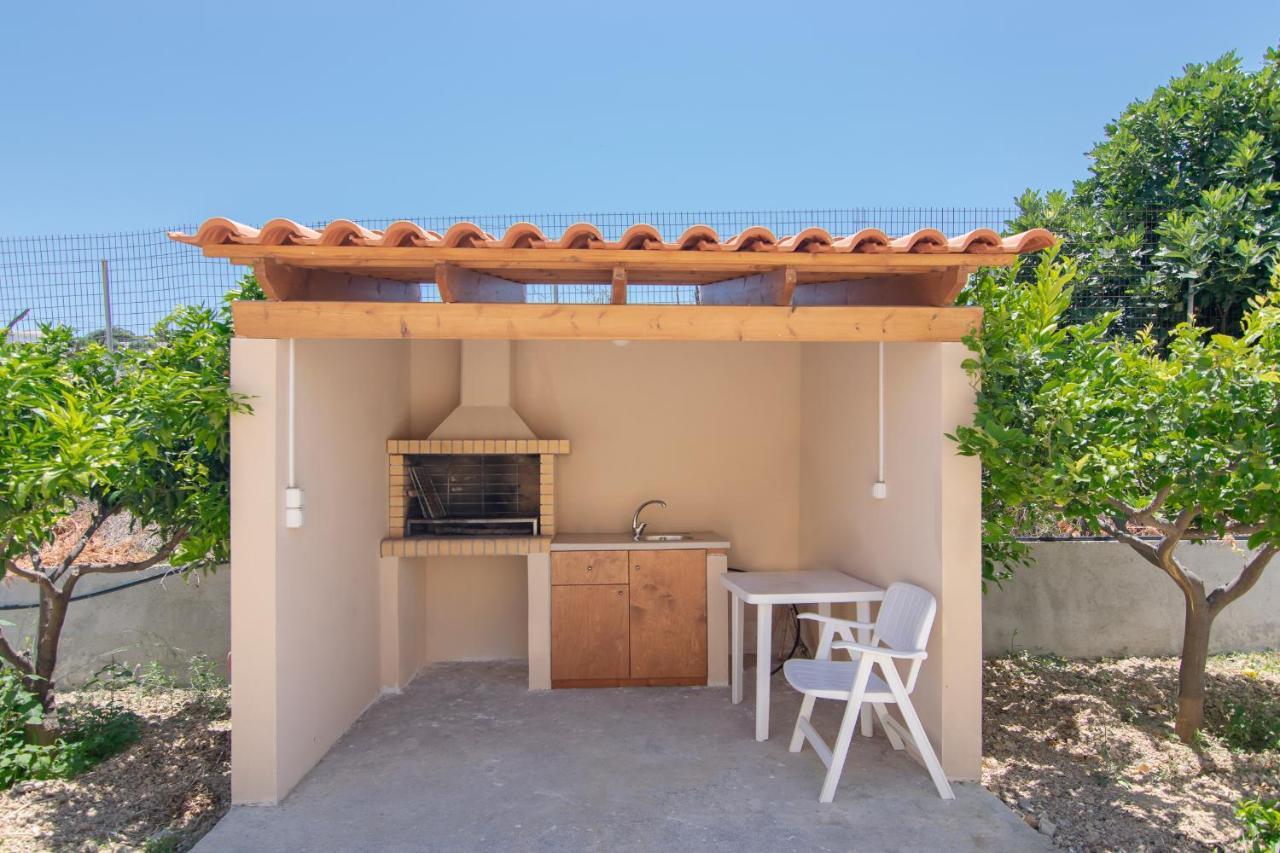 Yanni'S Villas Adelianos Kampos Buitenkant foto