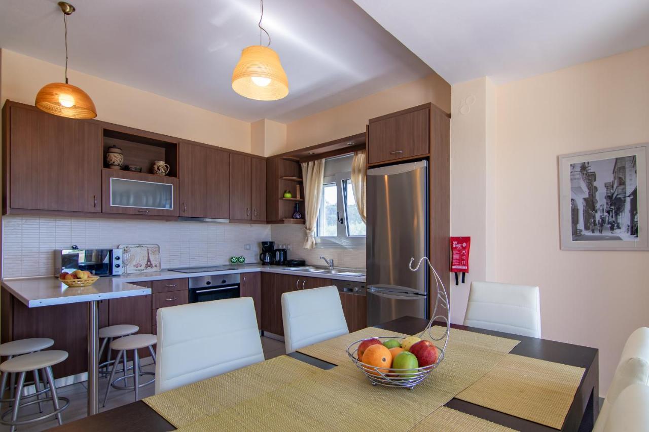 Yanni'S Villas Adelianos Kampos Buitenkant foto
